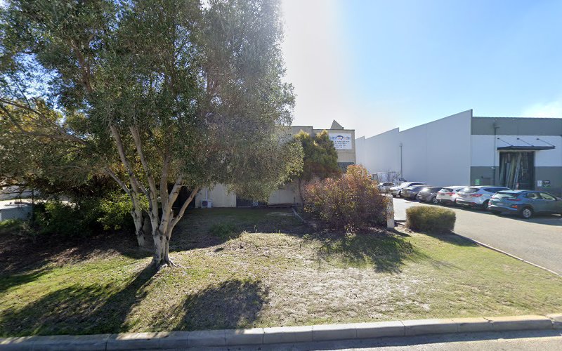 Kevin Garage Door Services in Malaga