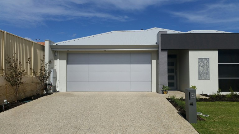 OZ West Garage Doors in Landsdale